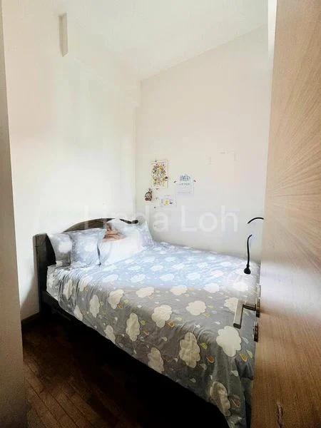 2 Bed Condo for Rent in  Woodhaven - Image 5